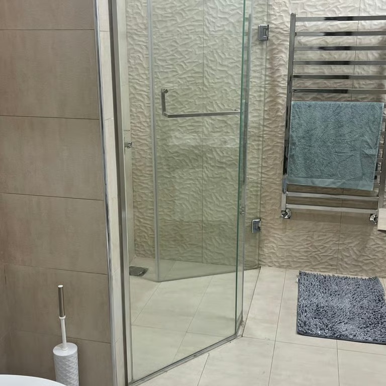 2 Bedroom Luxury Apartment, Bahria Town Phase 8